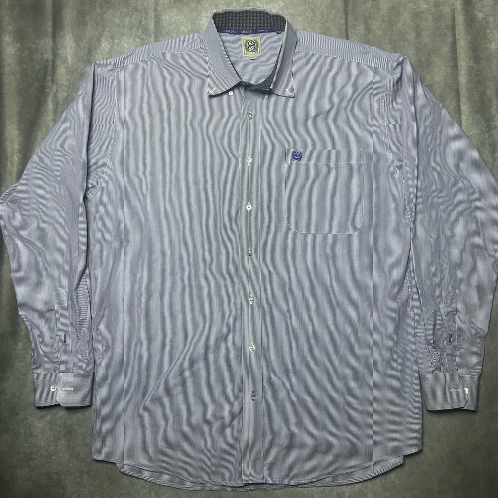 Cinch Mens Sz Medium Purple 
Button Down Long Sleeve Shirt
